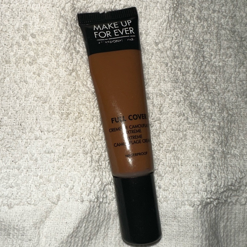 Makeup forever conceler full coverage 18